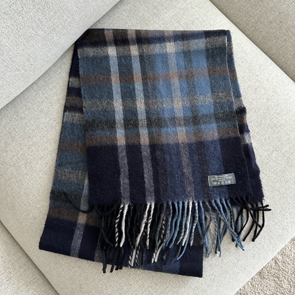 Plaid Blue Wool Scarf - Picture 3 of 4